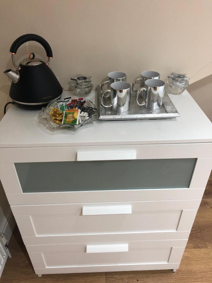 Big Room Rusholme With Tv And Private Bathroom-Parking&Wifi Μάντσεστερ Εξωτερικό φωτογραφία