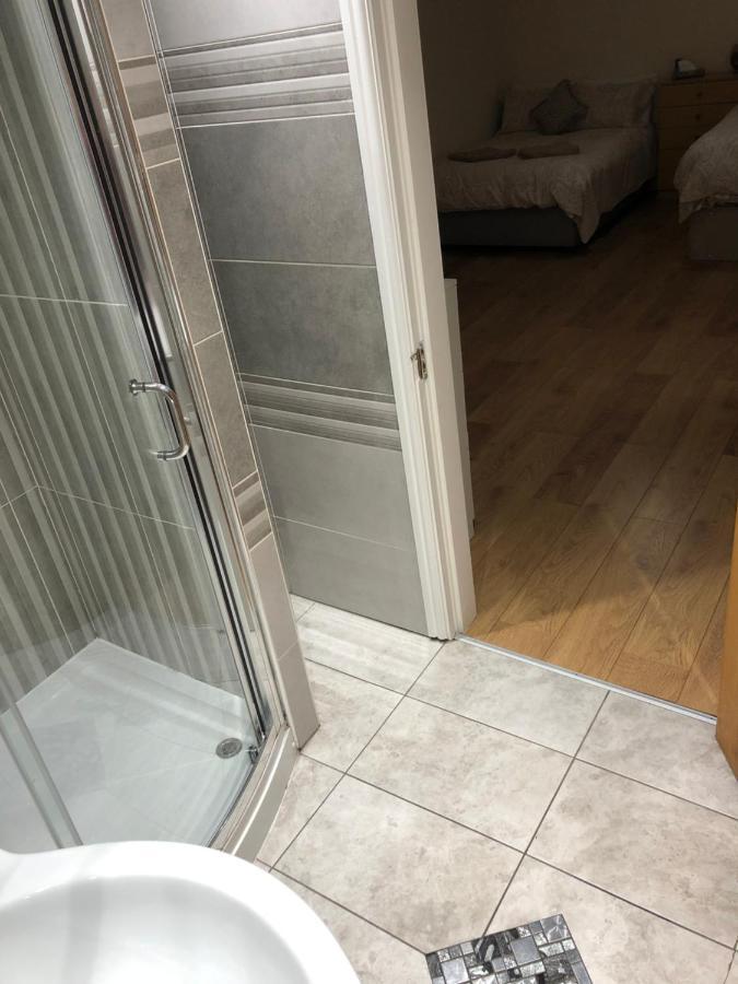 Big Room Rusholme With Tv And Private Bathroom-Parking&Wifi Μάντσεστερ Εξωτερικό φωτογραφία