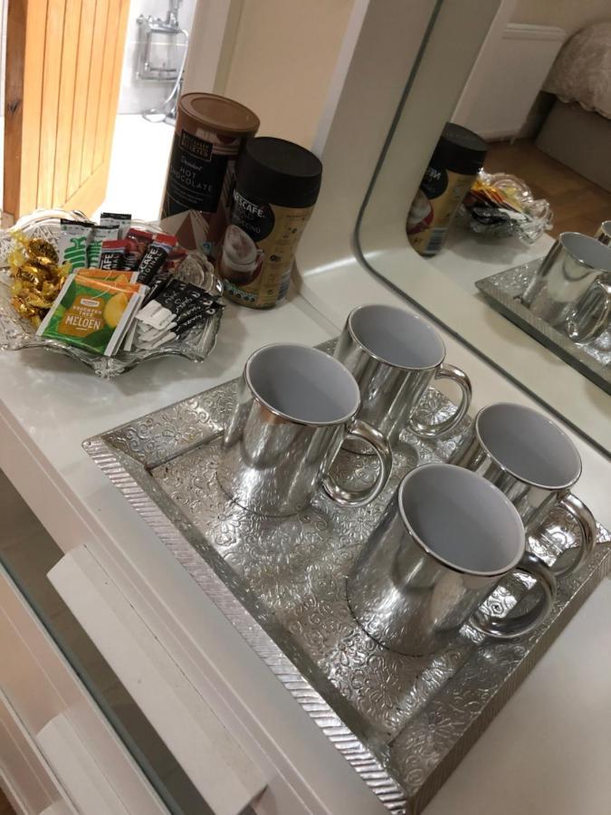 Big Room Rusholme With Tv And Private Bathroom-Parking&Wifi Μάντσεστερ Εξωτερικό φωτογραφία