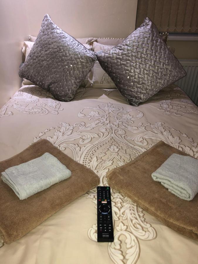 Big Room Rusholme With Tv And Private Bathroom-Parking&Wifi Μάντσεστερ Εξωτερικό φωτογραφία