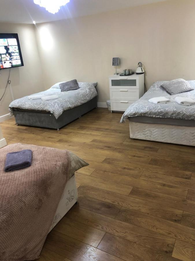 Big Room Rusholme With Tv And Private Bathroom-Parking&Wifi Μάντσεστερ Εξωτερικό φωτογραφία