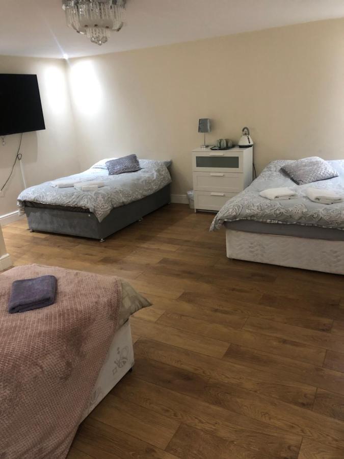 Big Room Rusholme With Tv And Private Bathroom-Parking&Wifi Μάντσεστερ Εξωτερικό φωτογραφία